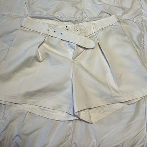 White High Waist Shorts
